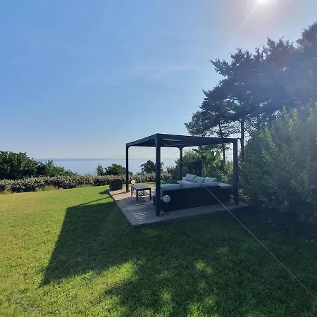 Villa Eole Face A La Mer, Les Pieds Dans L'eau